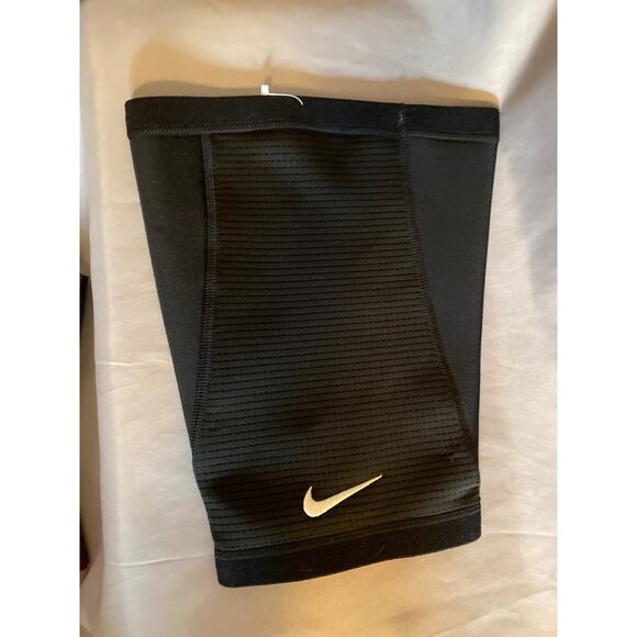 Nike Pro Combat Thigh Sleeve 2.0 One Thigh Sleeve Medium - Picture 2 of 3